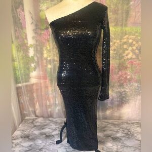 Fashion nova sz medium black sequin one shoulder midi dress. Valentines Day!